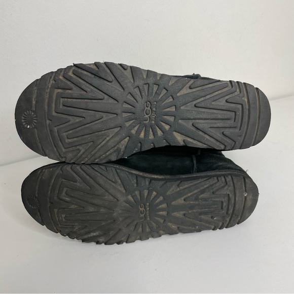 UGG Boots Classic Buttons Black Suede 9 - Picture 7 of 14
